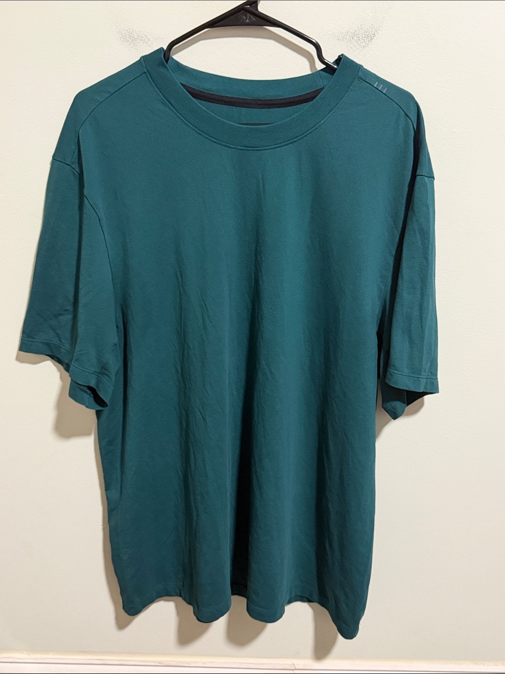 Men’s Lululemon Tee Size XL